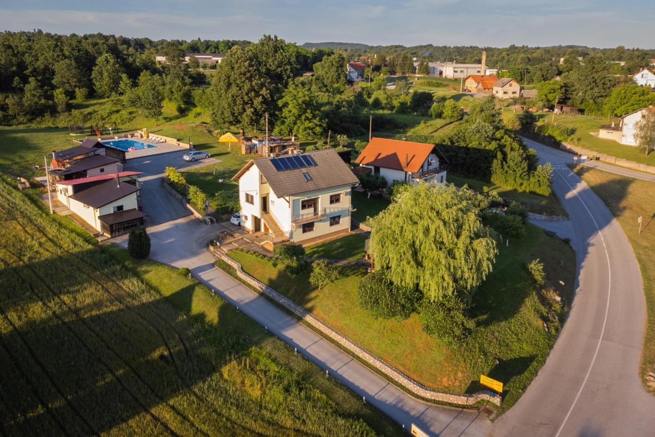 Apartments Lucija Slunj Exterior foto